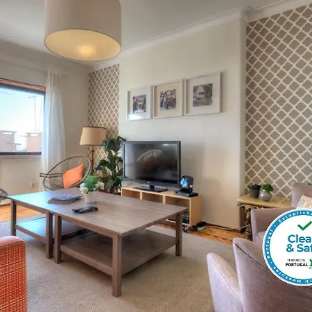Santa Apolonia 7d - 6 Bedrooms Appartement *