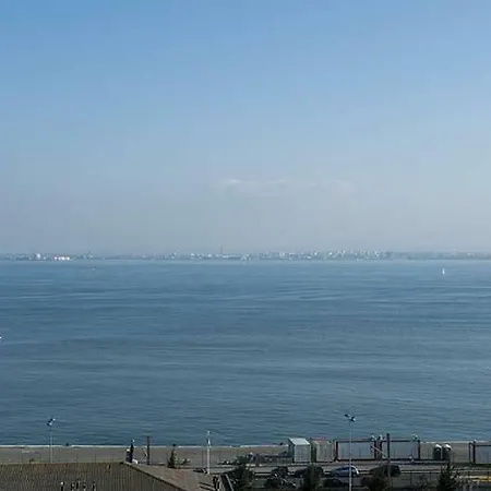 Santa Apolonia 7d - 6 Bedrooms Lägenhet *