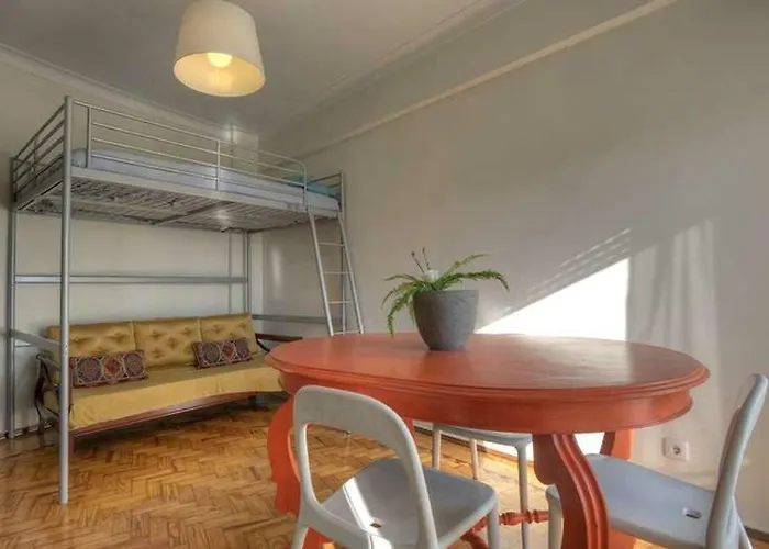 Santa Apolonia 7d - 6 Bedrooms *