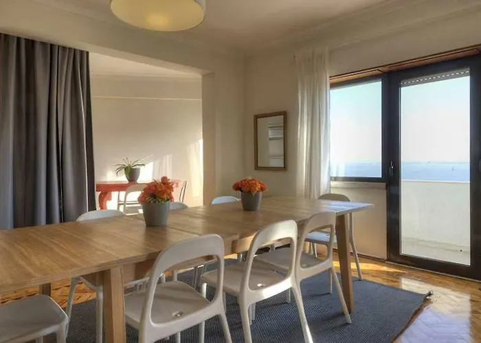 Santa Apolonia 7d - 6 Bedrooms * Лісабон