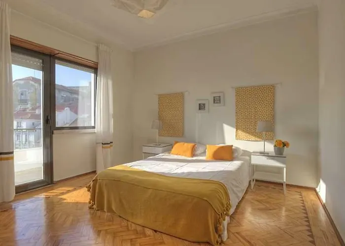 Santa Apolonia 7d - 6 Bedrooms *