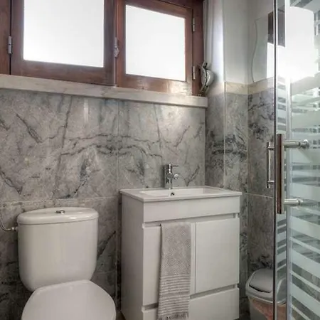 Santa Apolonia 7d - 6 Bedrooms Lisboa